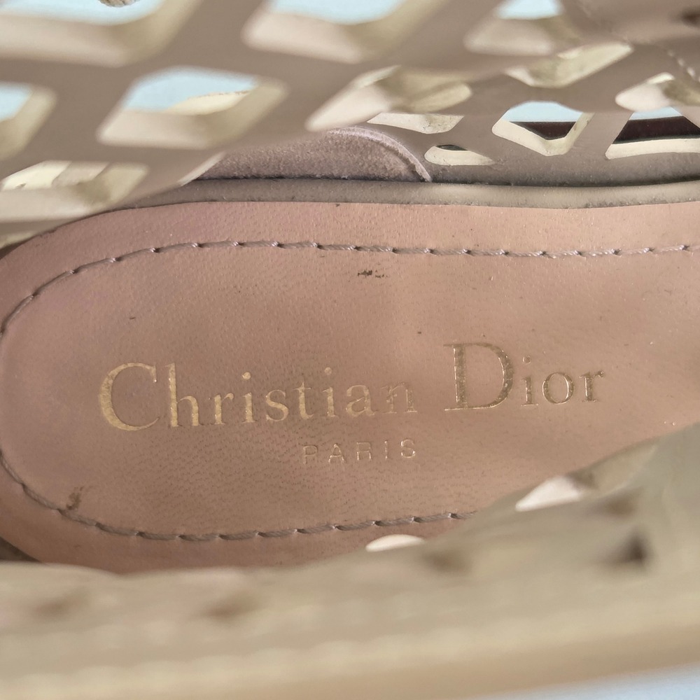 Christian Dior Beige Leather Laser Cut Gladiator Flat Sandals Lace Up Zip 37.5 - Picture 6 of 14